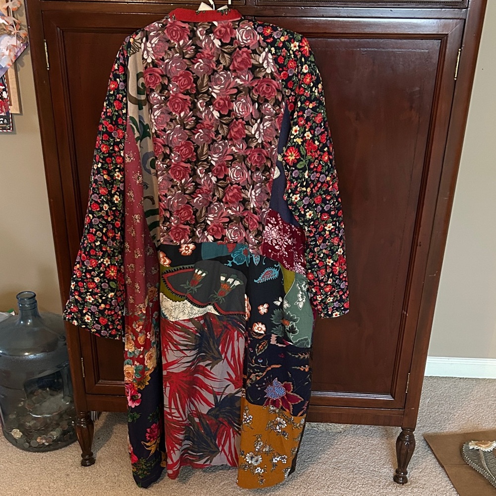 Patchwork Floral Multicolor Trench Coat – Women’s… - image 5